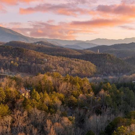 Pink Pines Avantstay Luxury Aesthetic Dream Home Indoor Pool Hot Tub Pigeon Forge Exterior foto